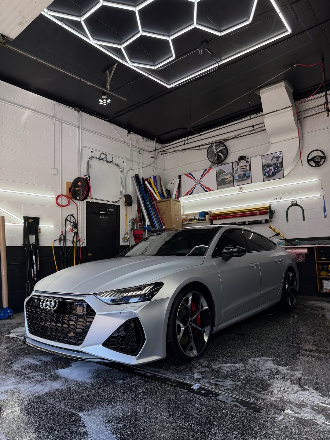 Audi S7 in chrome silver colour PPF