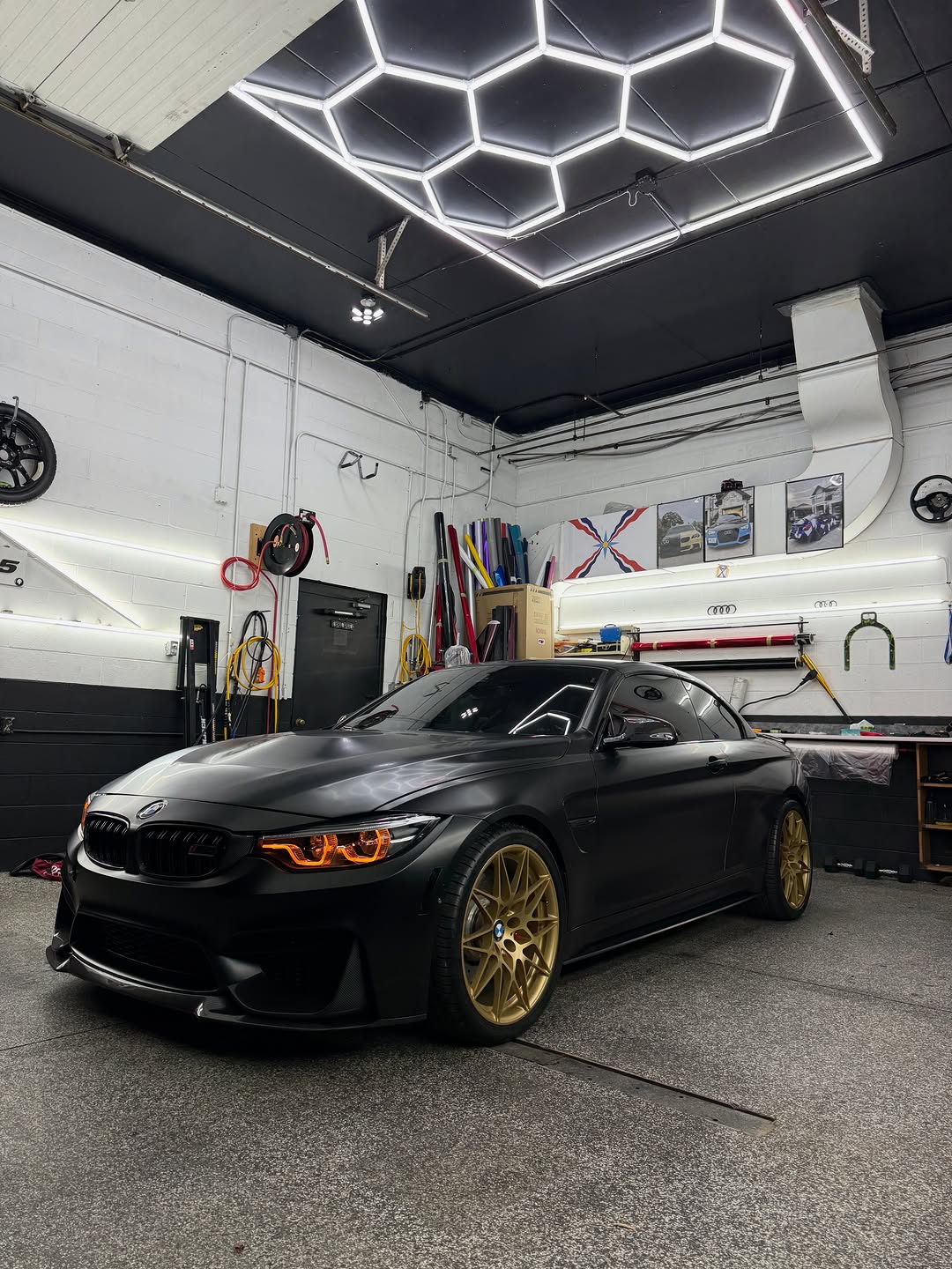 M4 rewrapped in 3M satin black 🔥